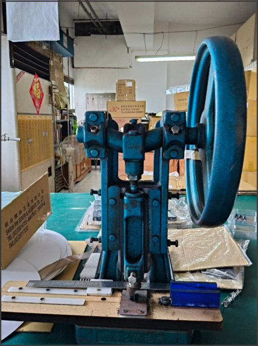 手動沖壓機